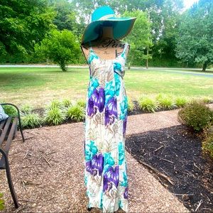 Klozlyne Aqua, Purple and Cream Lined T- Strap Maxi Dress Size M